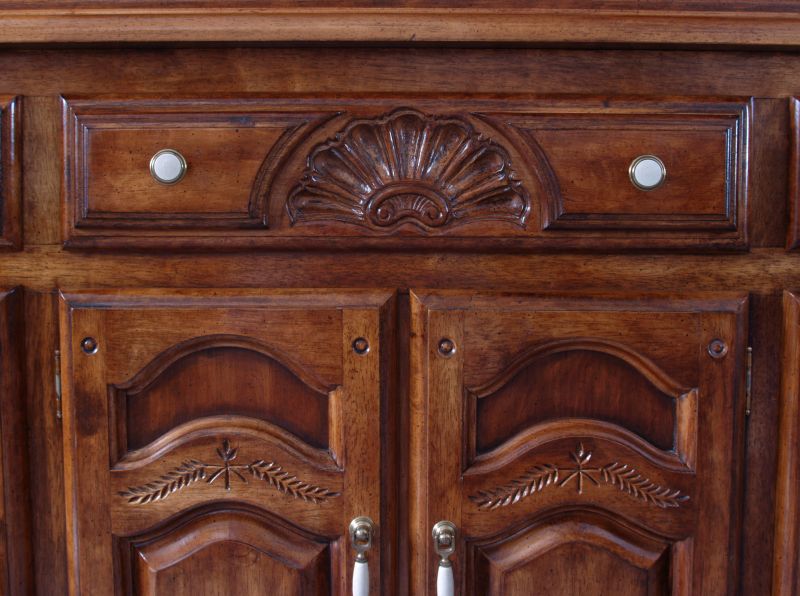 Wood Cabinet Refinishing in Bloomington, IN